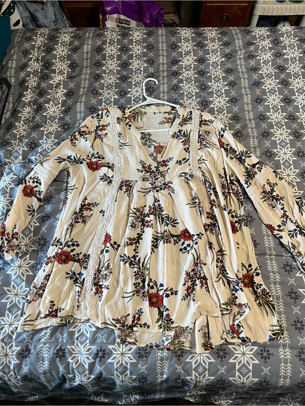 Blu Pepper Cream Floral Lace-Trim Tunic with Red & Navy Accents